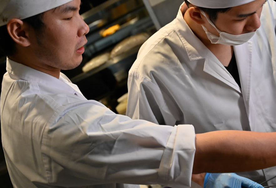 自由度高く厨房をお任せします。今後も国内外問わず出店を続けていきます。
