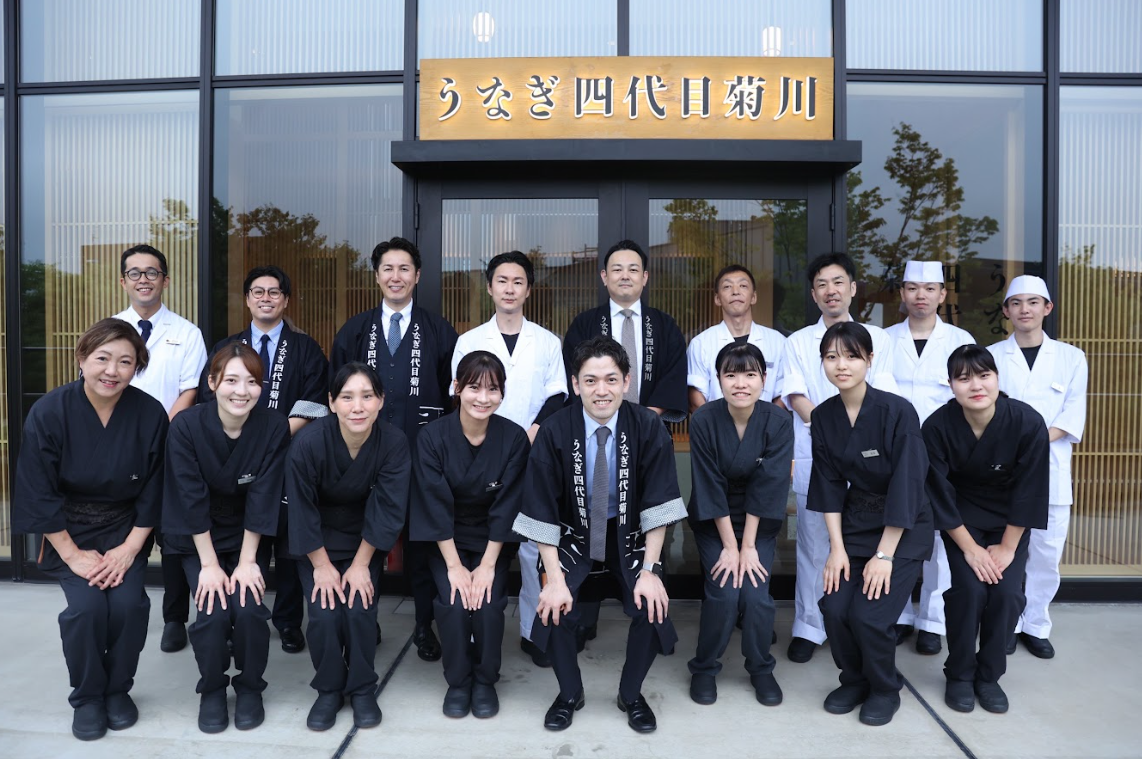 鰻だけでなく、様々な最高食材の卸を行う昭和7年創業のグループ企業が母体です。