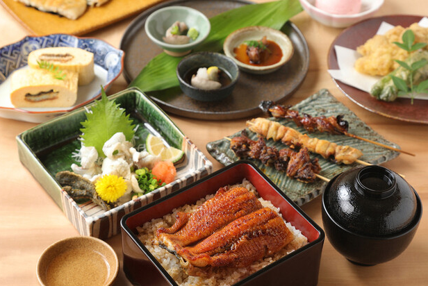 鰻だけでなく、様々な最高食材の卸を行う昭和7年創業のグループ企業が母体です。