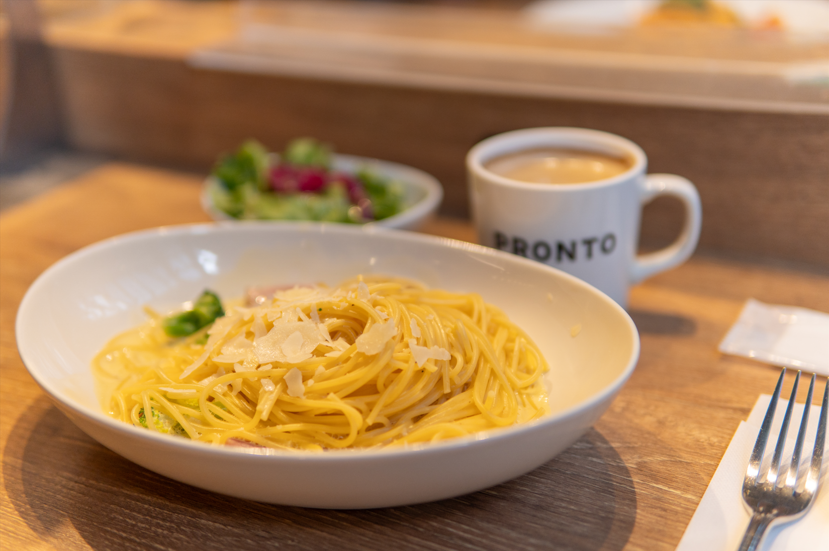 慣れてきたら、スタッフ管理、売上管理、オペレーションのチェックほか、店舗運営に関わるお仕事にも挑戦♪