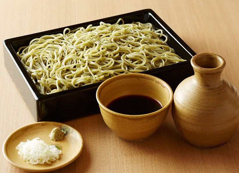 国内外にファンを持つ江戸前そばの御三家のひとつ「藪そば」の総本家。おもてなし力が身に付きます。