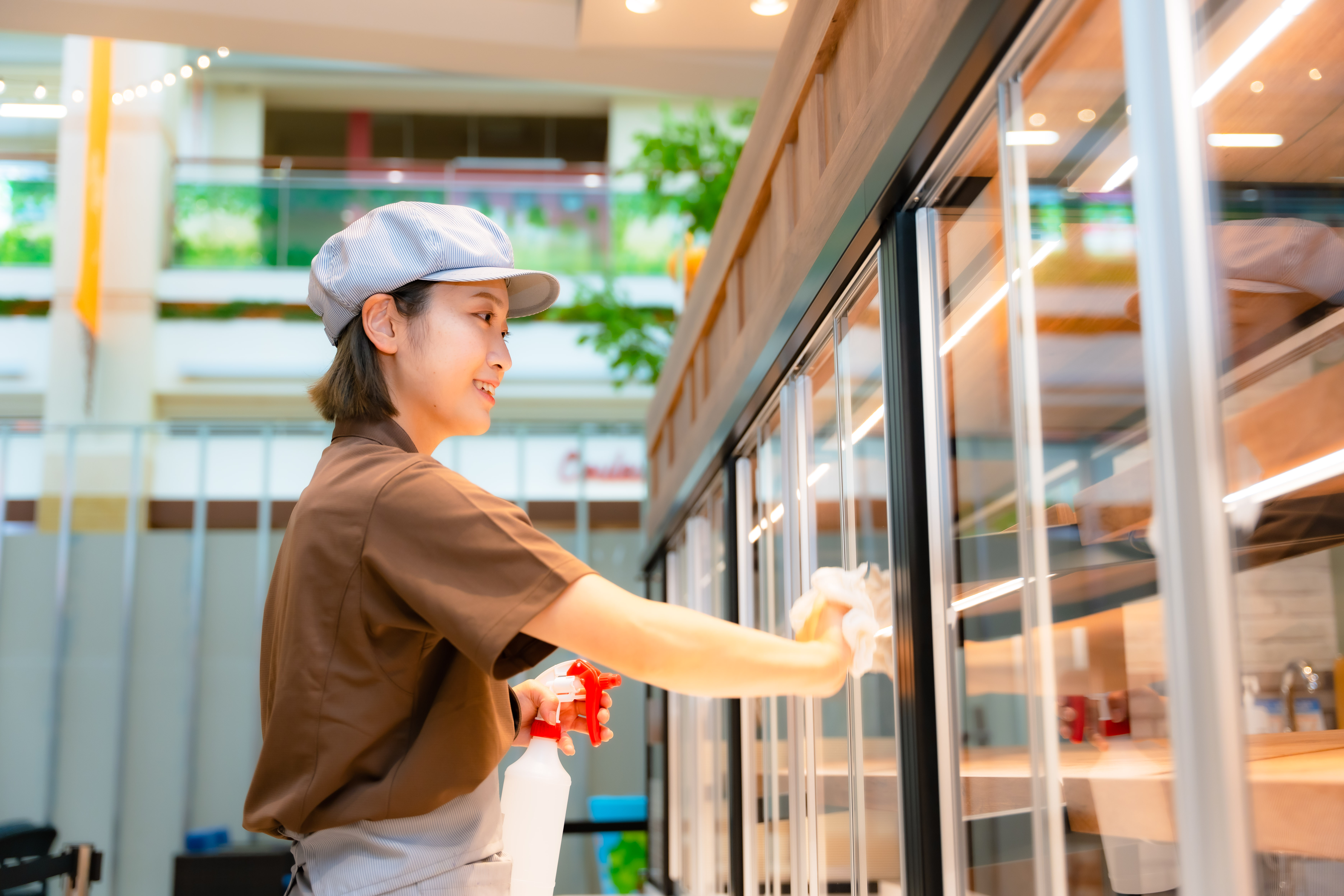 「お客様に喜んでいただけるお仕事をする」家族に誇れるお仕事で地域密着のお店をつくります。