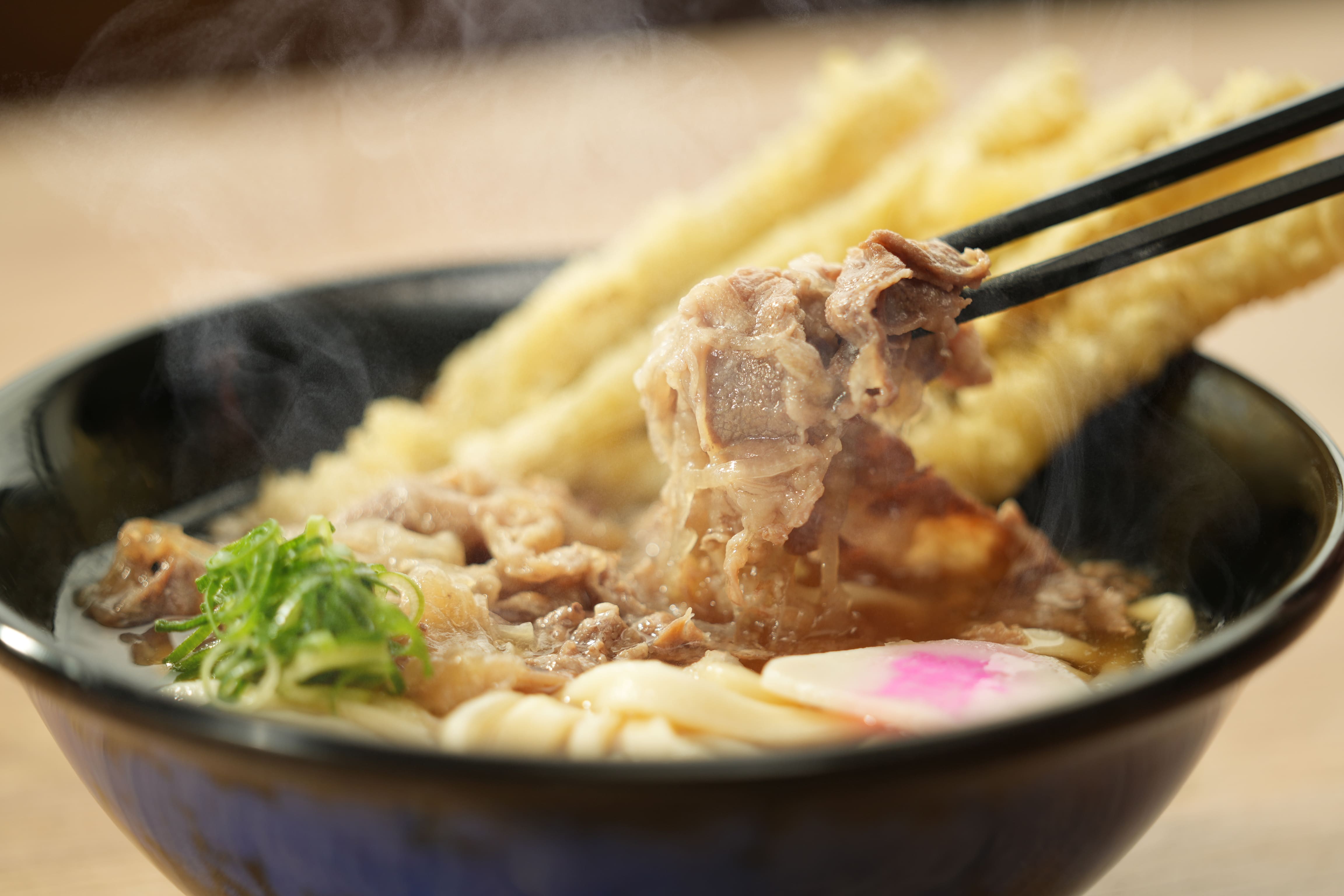 未経験からでも安心!充実の研修で、あなたを「売れる店長」に育てます。