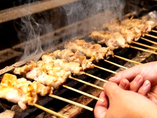 炭火焼きの遠赤外線によるジューシーでふっくらとした美味しさが強み◎食材にもこだわっています