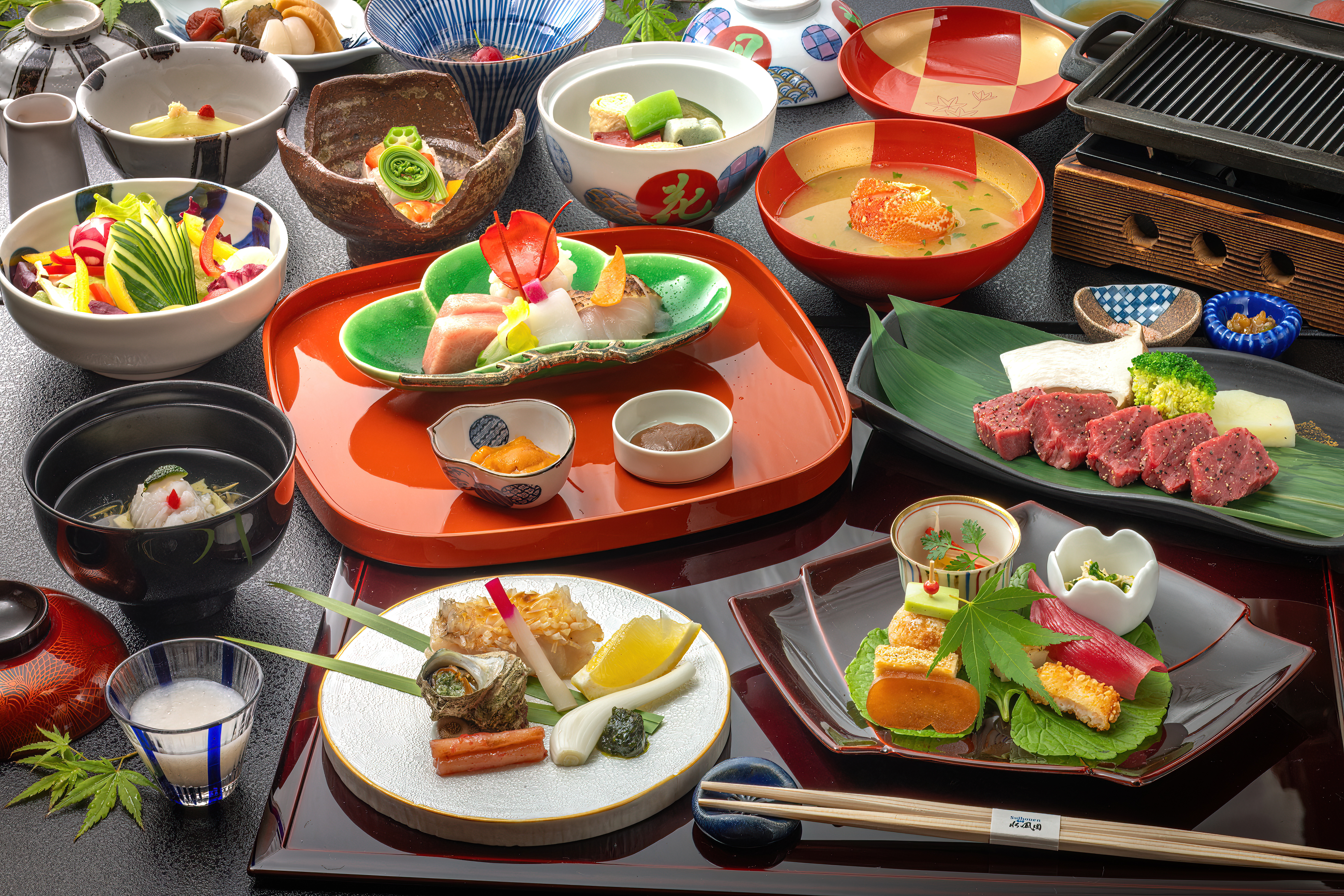 最高の懐石料理と温泉でおもてなし