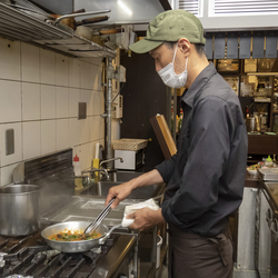 スタッフひとり一人に裁量権を与えた徹底的な現場主義ですので、やりがいもバツグン。