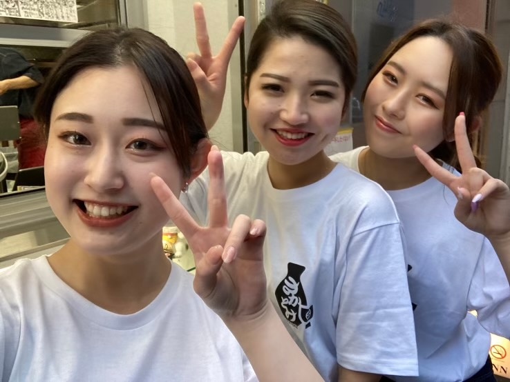 カクテル・ワイン・日本酒まで幅広く扱える環境。バーテンダーとしての引き出しがどんどん増えます!