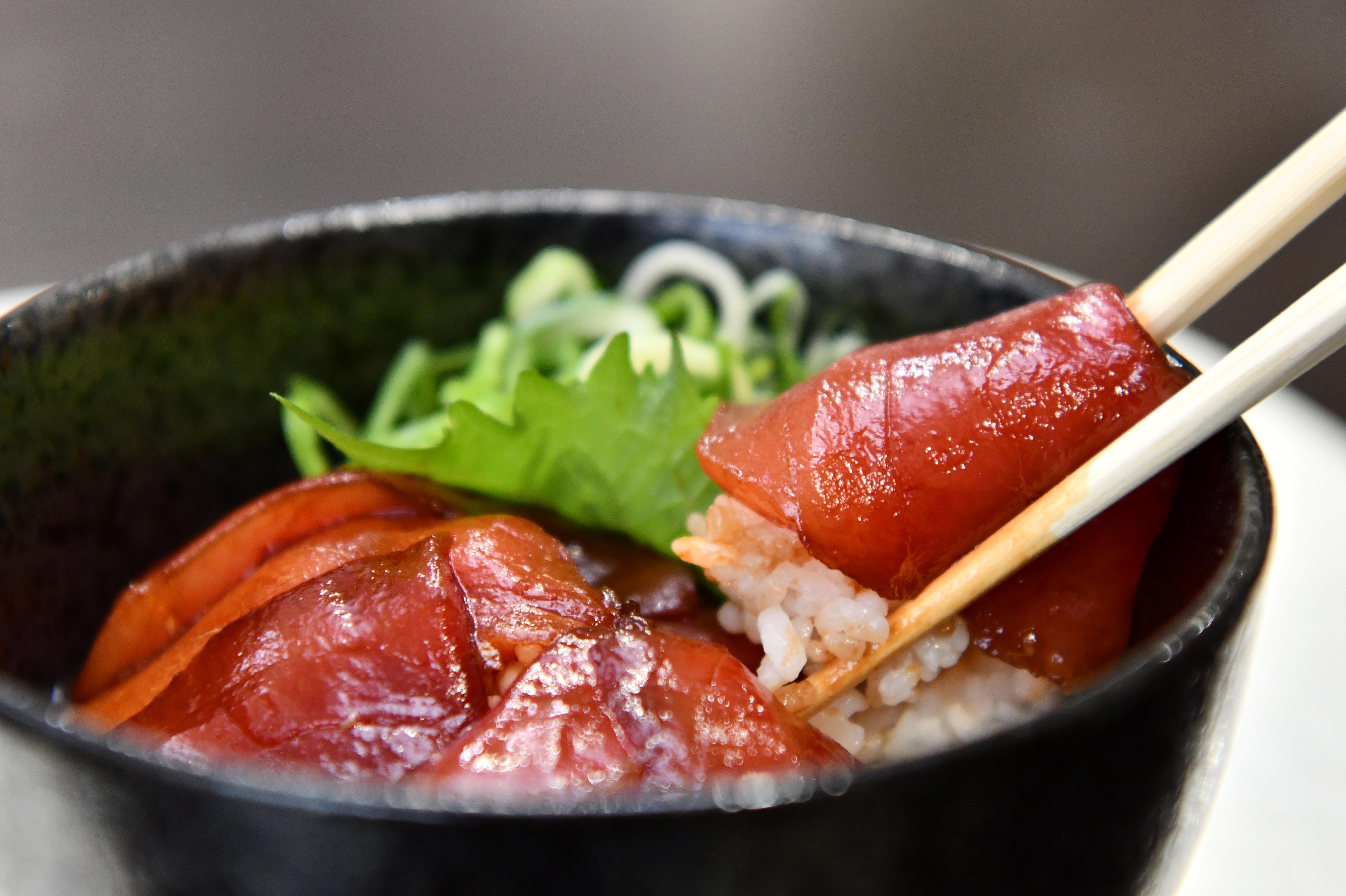 料理長を目指す方も大歓迎！考えて仕事に取り組める方には、やりがいのある職場です。