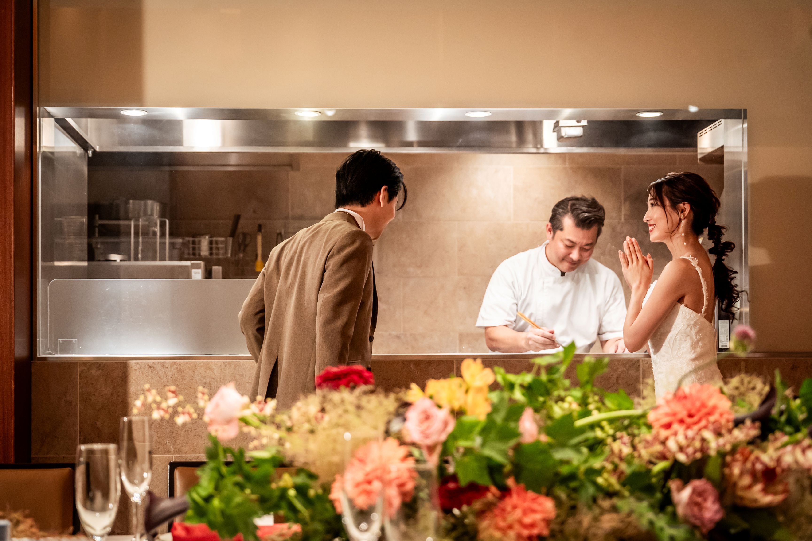 《料理人として成長》仕込みから盛り付け、新メニュー提案まで!あなたのアイデアが形になる工房です
