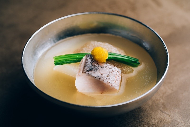 和食をベースにしながら中華や洋食とのコラボメニューも提供。常に新しいものを取り入れる姿勢があります。
