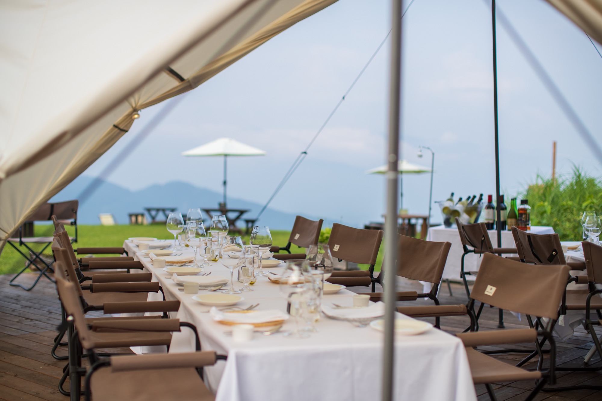 自然に囲まれた絶景リゾートで、チームとともにより良い現場をつくれます。