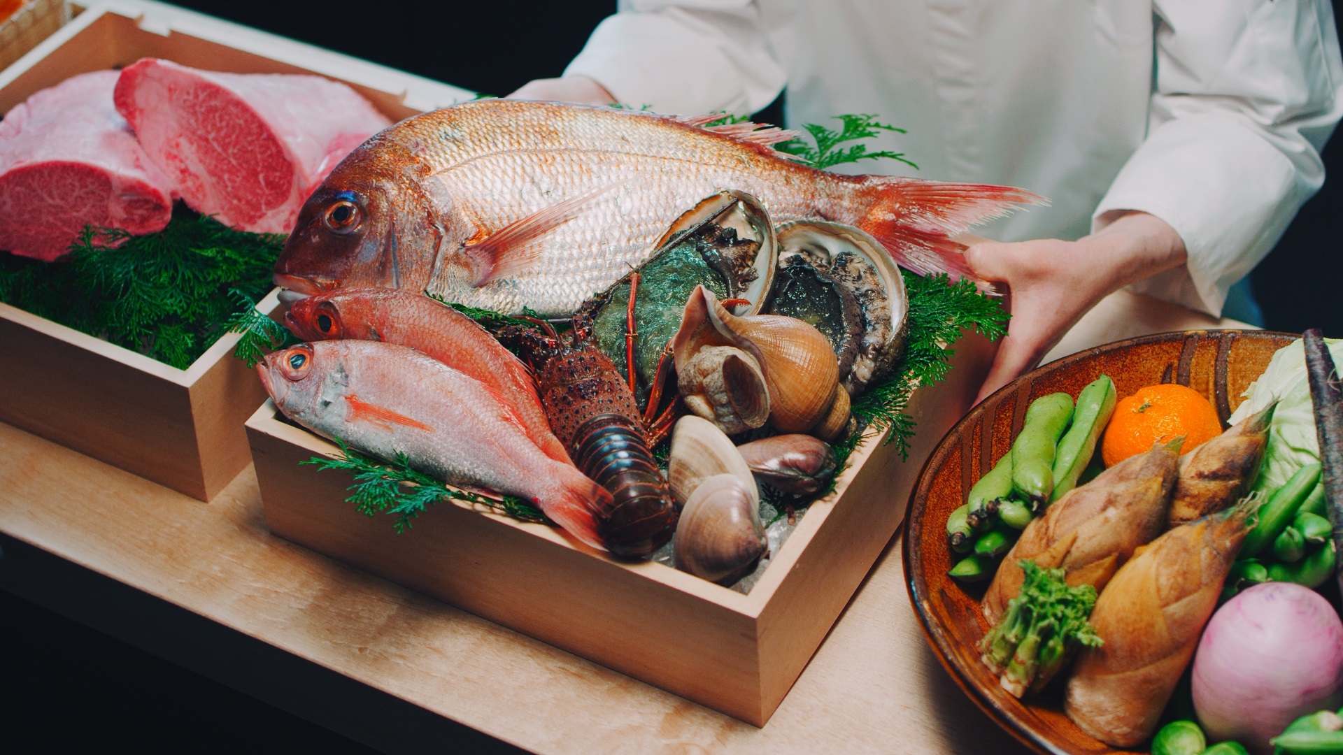 高級食材と向き合いながら、料理人としての引き出しを増やせる環境。