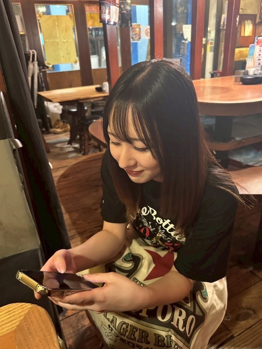 必要なのは笑顔だけ!先輩スタッフが丁寧にフォローするので、未経験でも安心◎