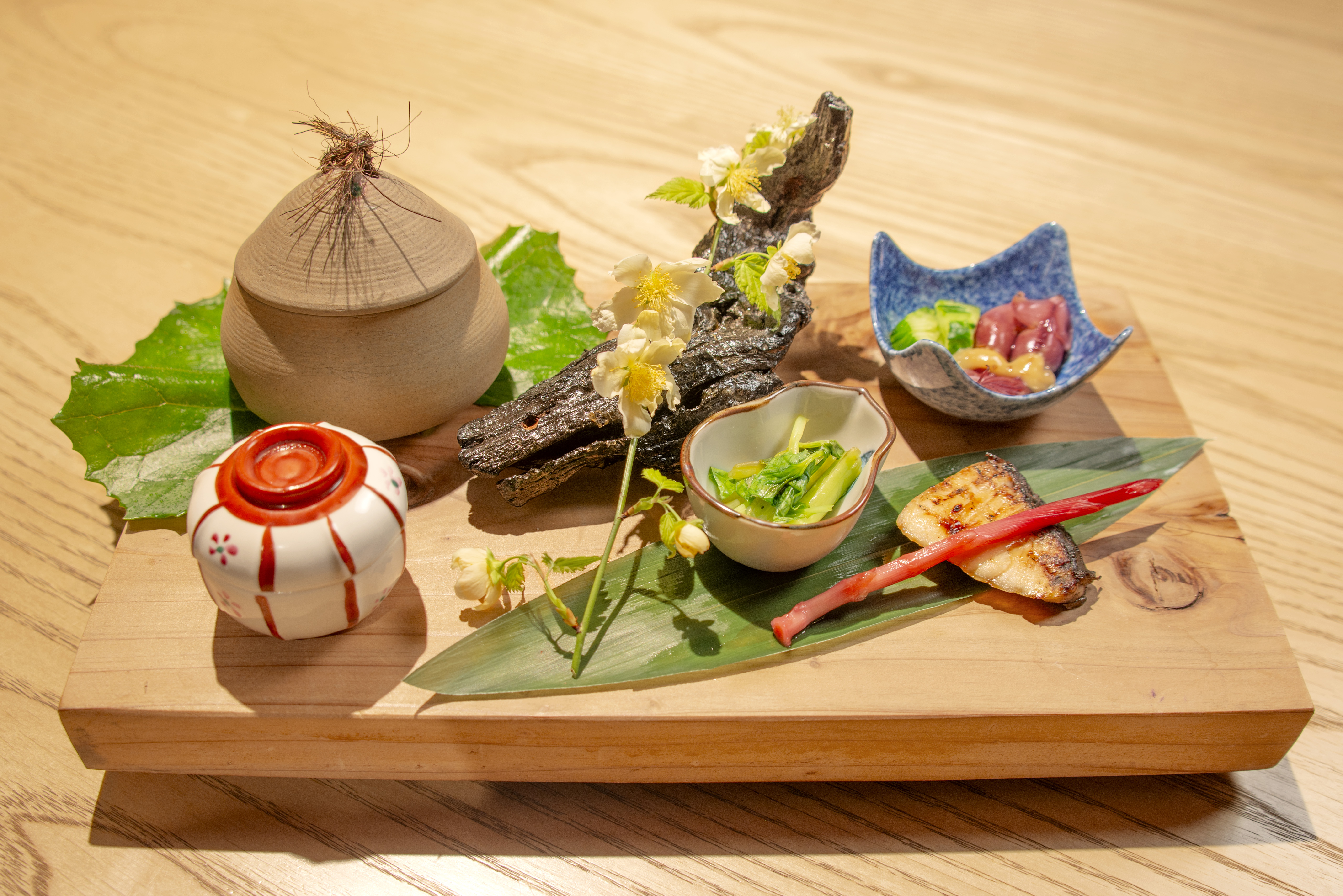 出汁・タレ・ソースは手づくり。料理人の技術が活きる環境