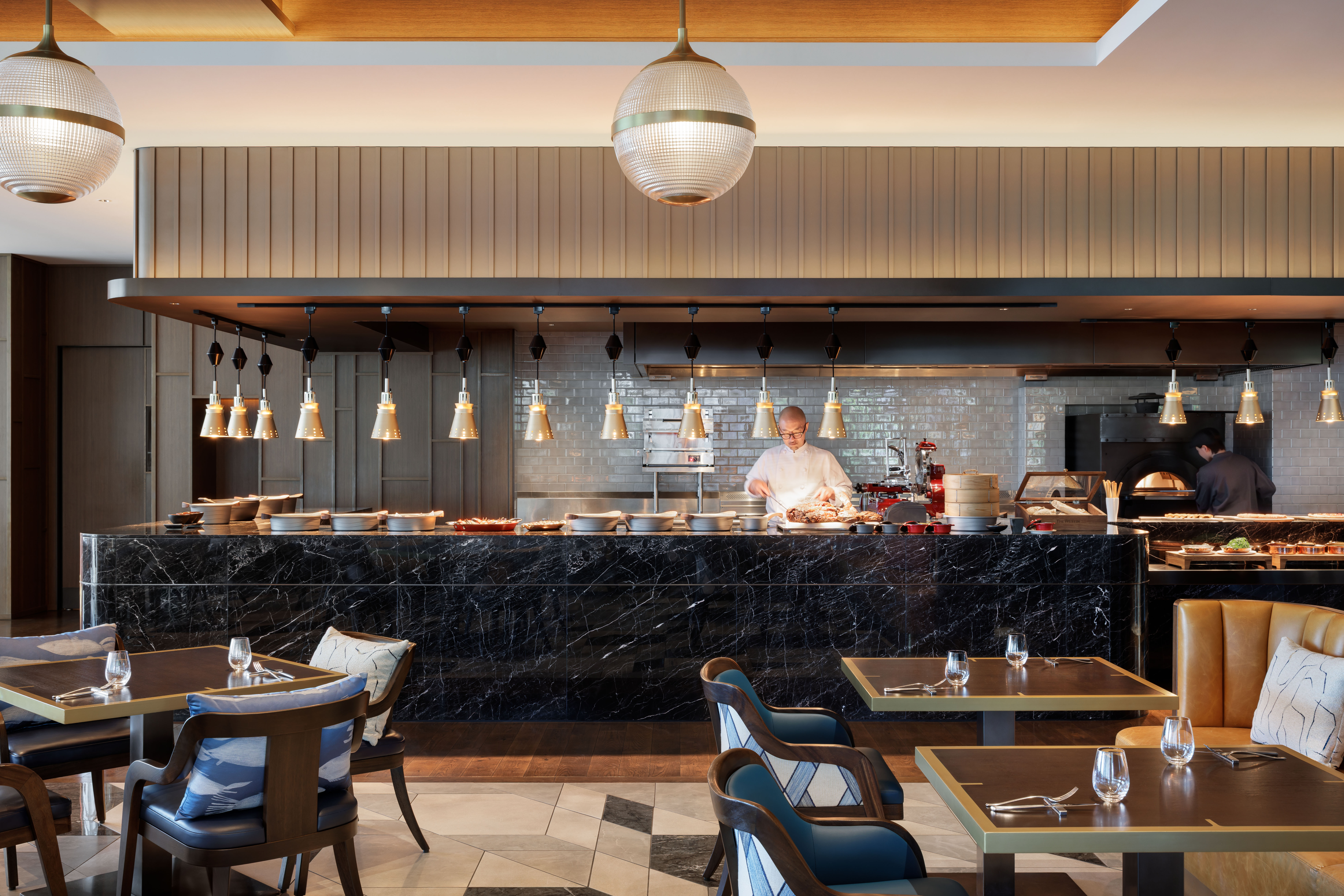 上質な滞在を支える“食”の舞台で、あなたの技術が輝きます