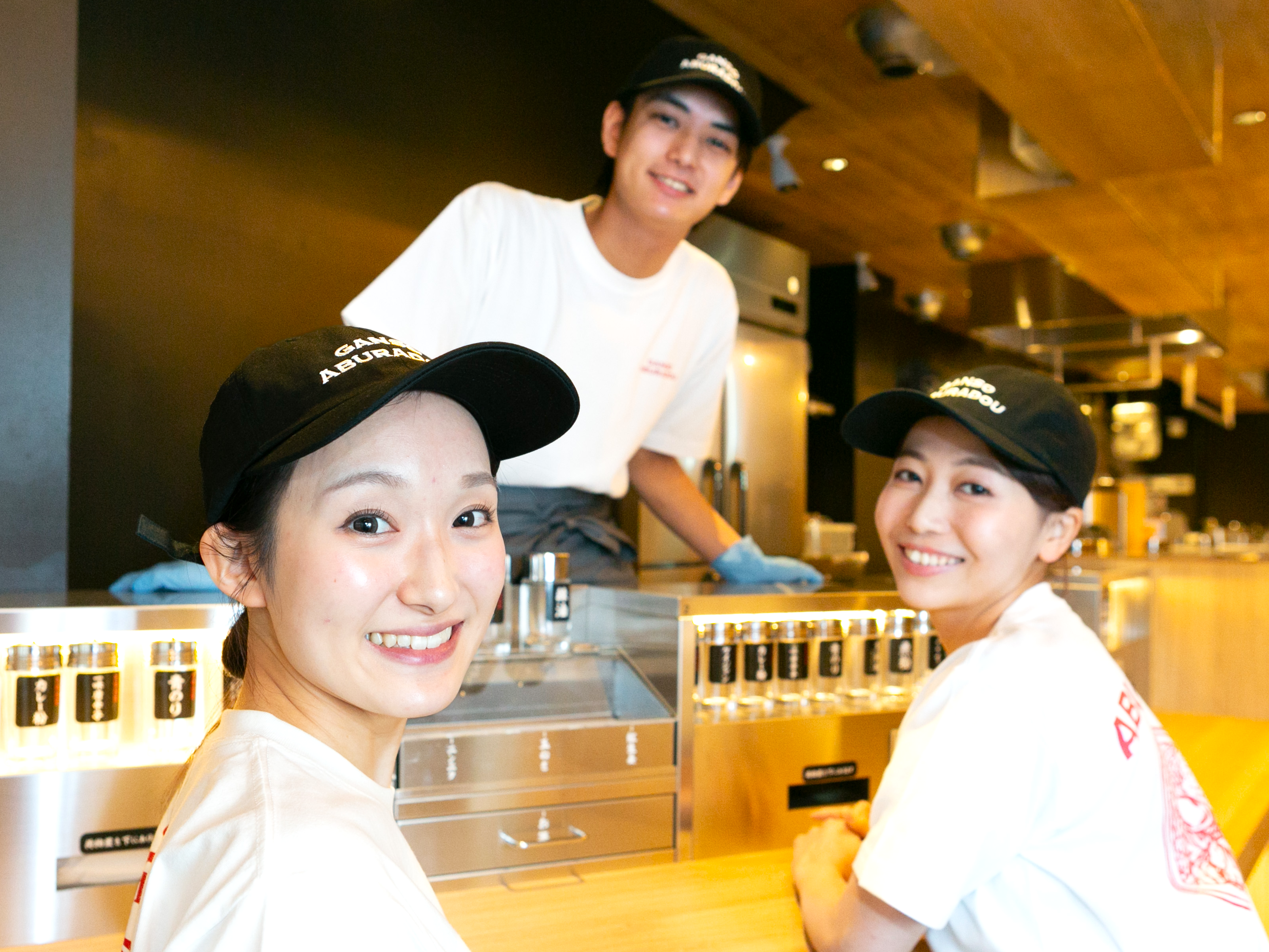 毎年30～40店舗の出店！拡大の分だけポジションも増えていくので、おのずと成長チャンスも増えます。