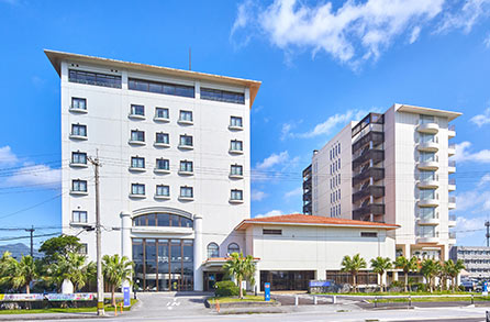地域に根差した経営のもと、新しい価値を創造し、観光客のみならず沖縄県民の皆様にも愛され選ばれるホテル