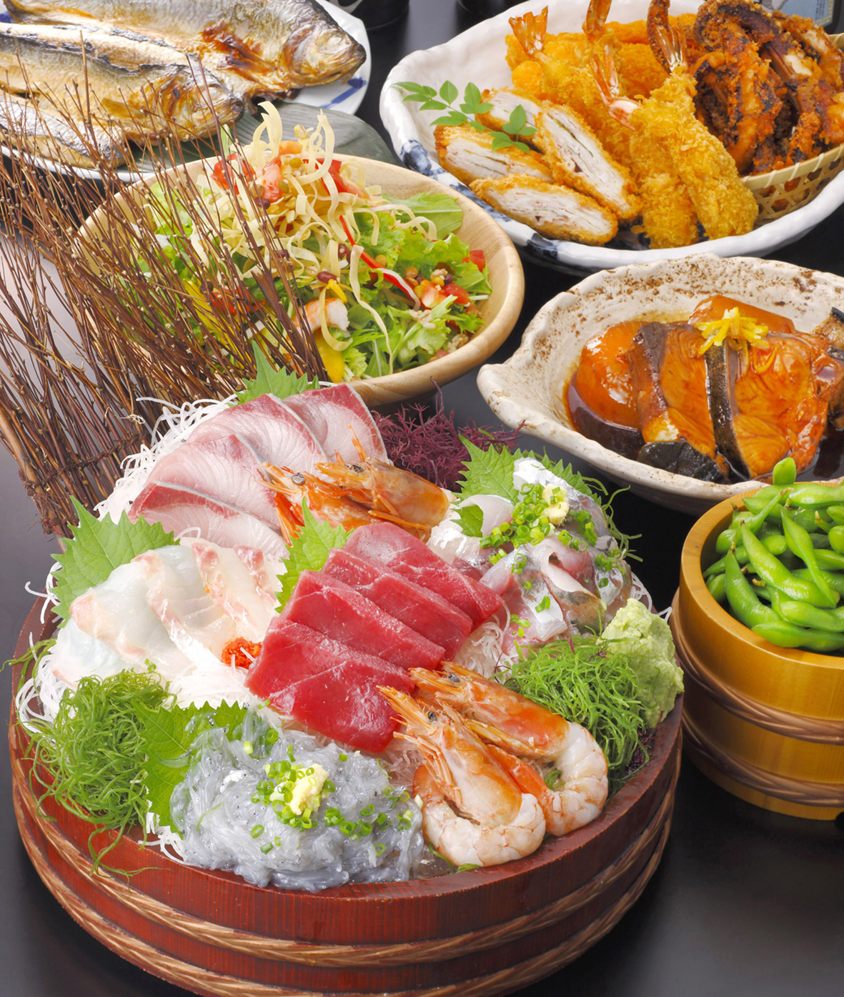 お店ごとに客層や地域性を考慮して、メニューやセット商品の組み合わせをアレンジしています