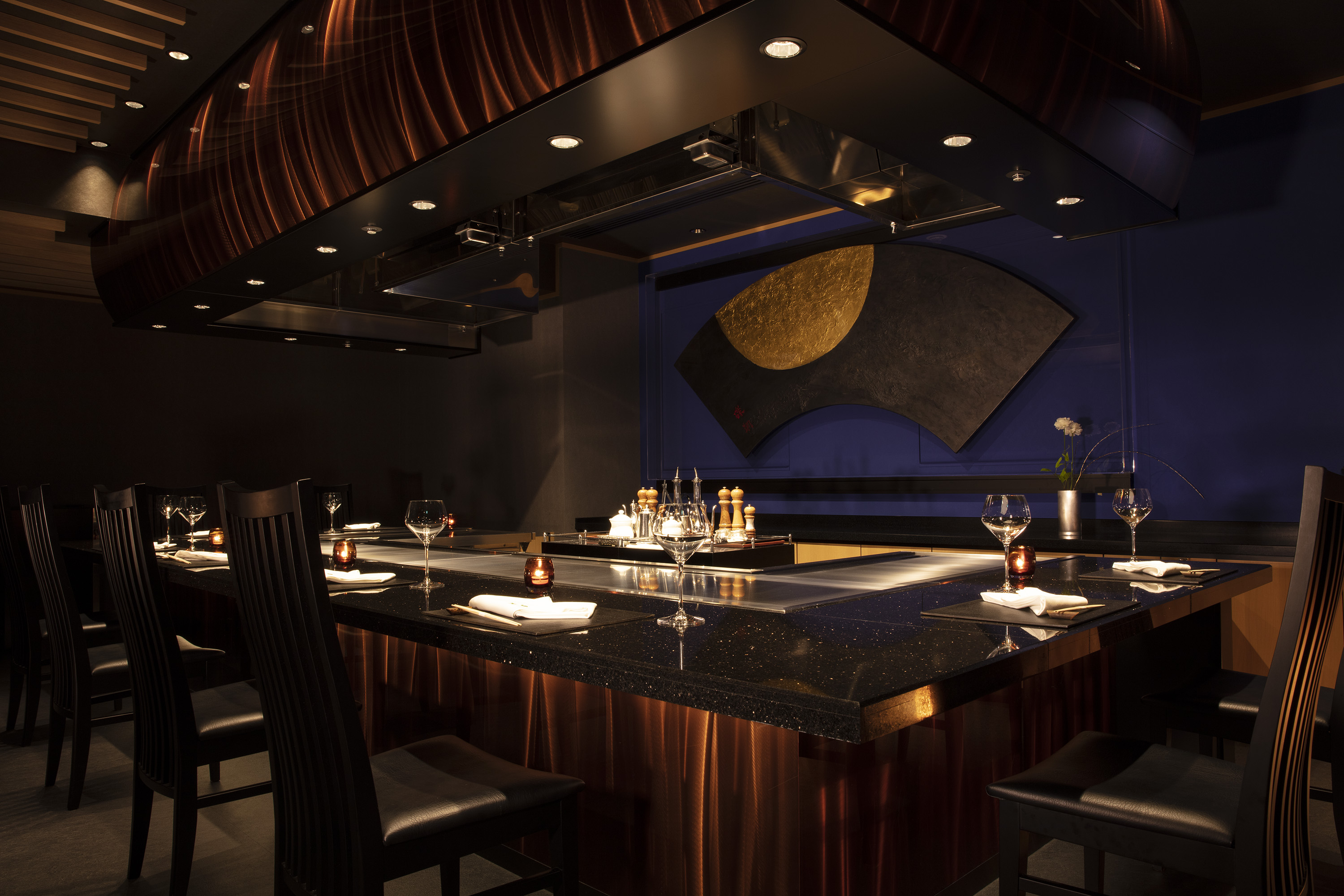 国内外でラグジュアリーホテルを手がける企業で活躍