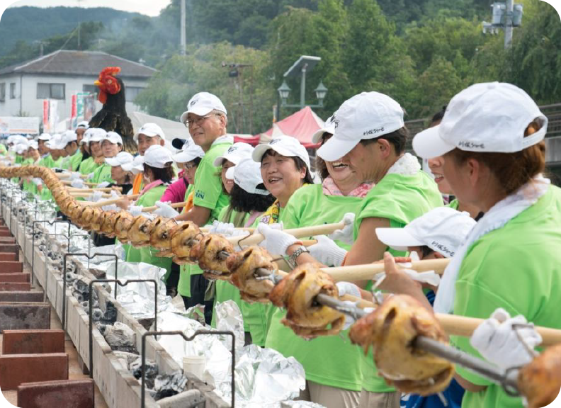 川俣を代表するお祭りのひとつ「川俣シャモまつり」！世界一長い川俣シャモの丸焼きが有名です★