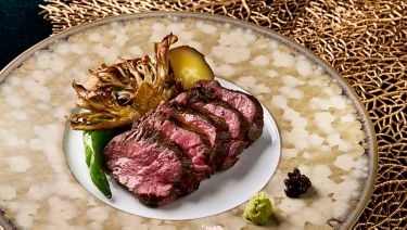 素材の持ち味を活かし、自由な発想で仕上げる料理。
