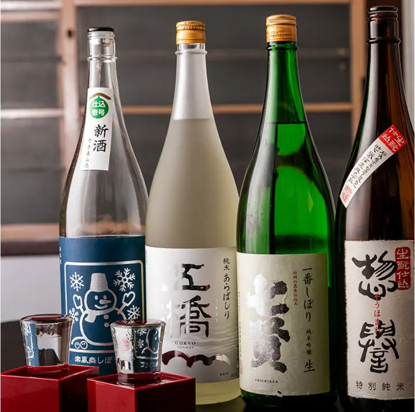 日本酒や焼酎を豊富に取り揃えておりお酒好きにはピッタリの環境。