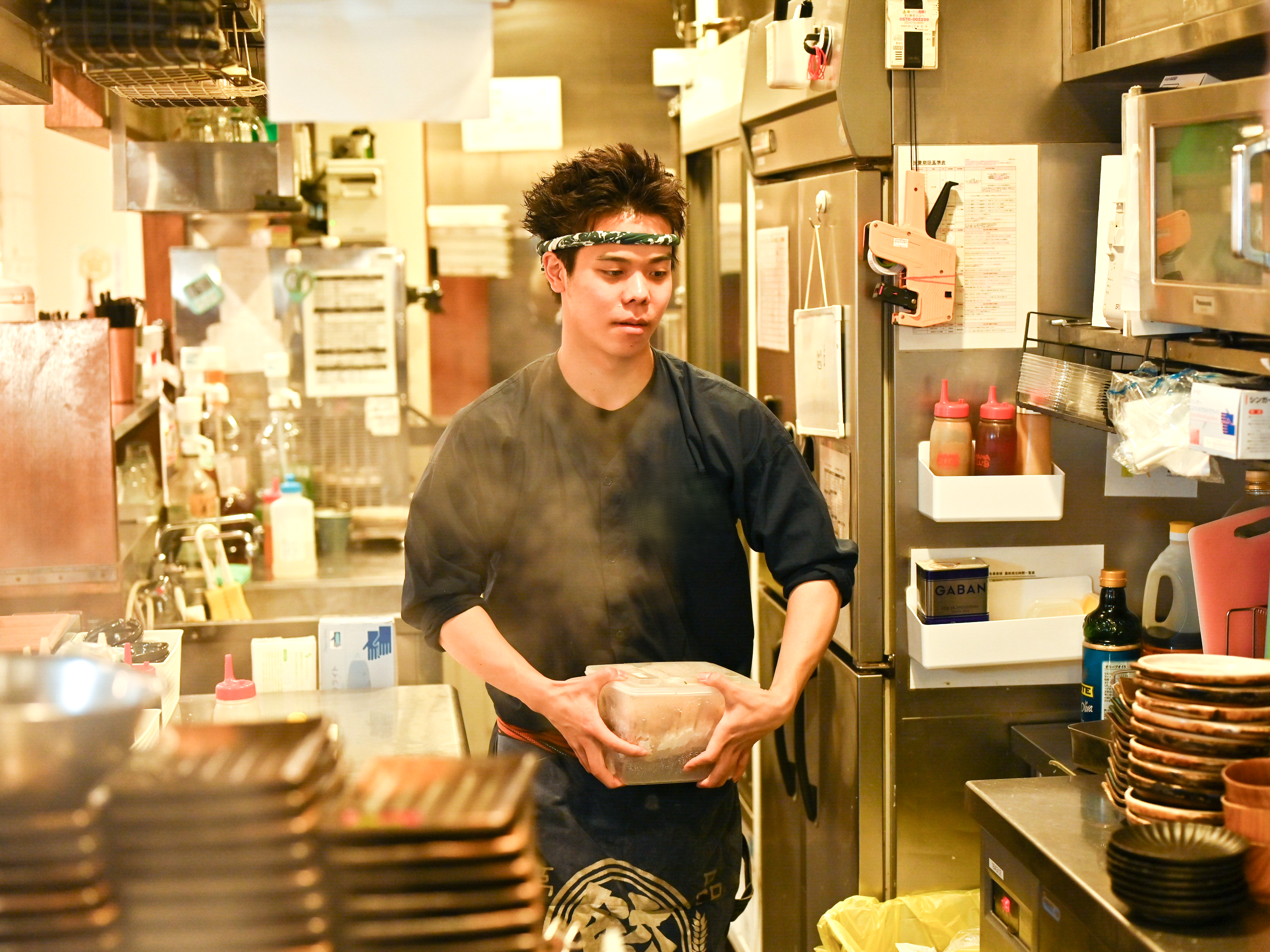 副店長から店長、その先へ。明確なキャリアパスと独立支援で、あなたの未来を応援します。