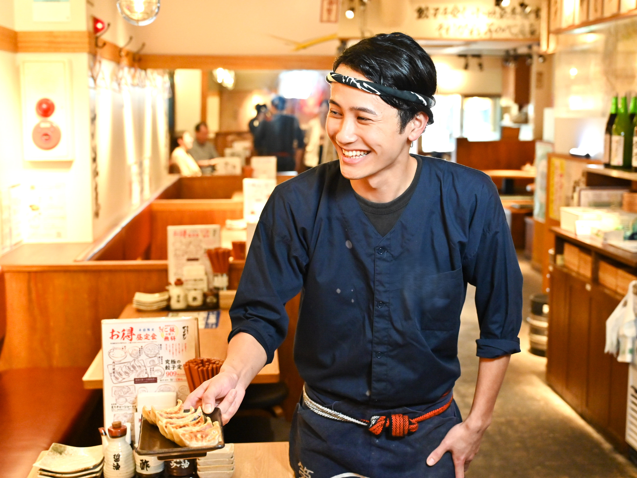 月9日休み＆家賃半額の社宅完備。安心して長く働ける環境が、ここにあります。