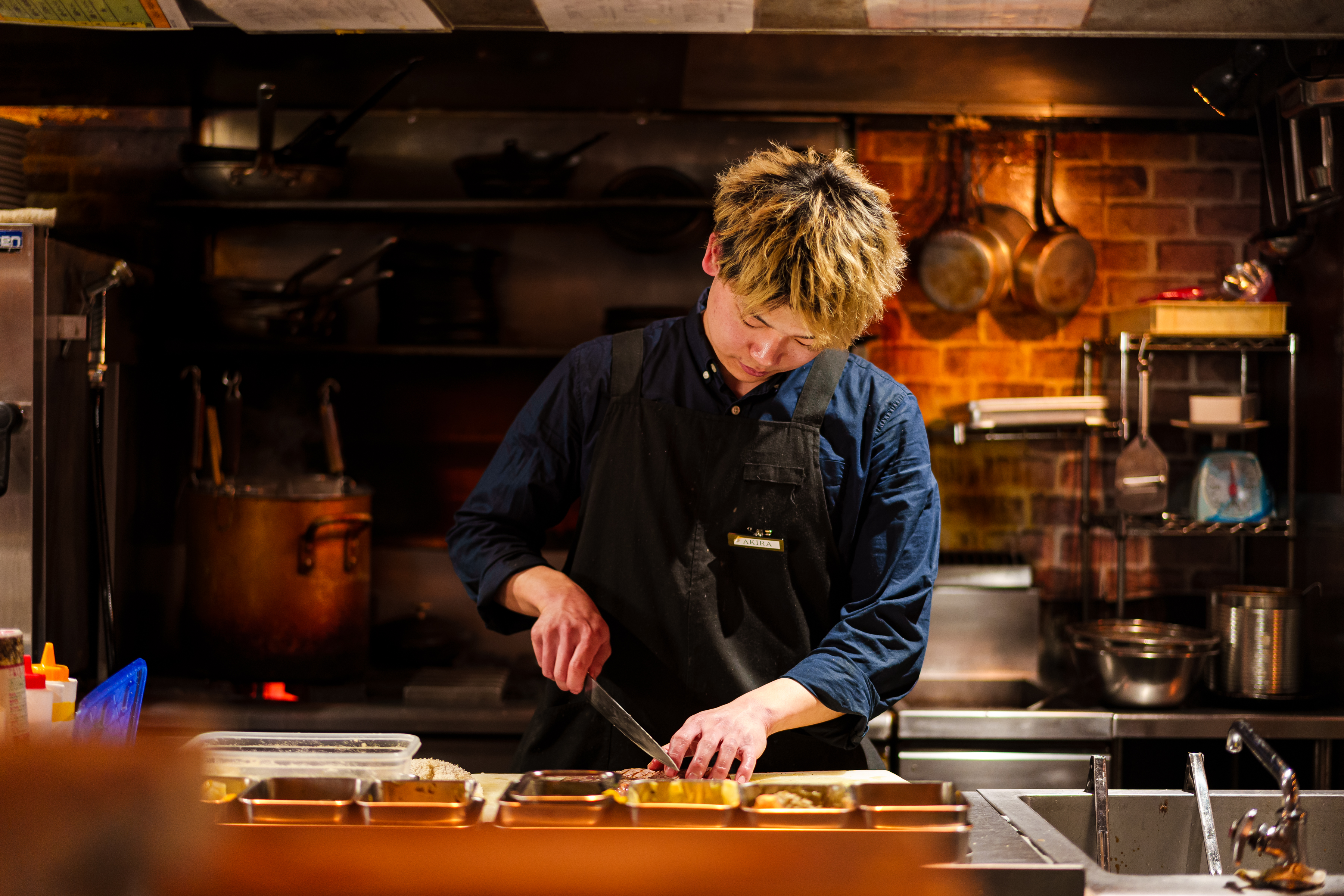 月給32万円~・完全週休2日制で料理長候補募集!メニュー開発にも挑戦しながらステップアップしませんか