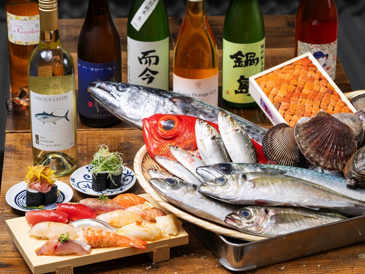 “あて巻き”や和ビストロメニューなど、型にはまらない寿司酒場です!