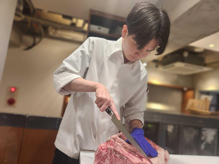 株式会社eatopiaホールディングスは、食文化の未来を創造することを目指しています。