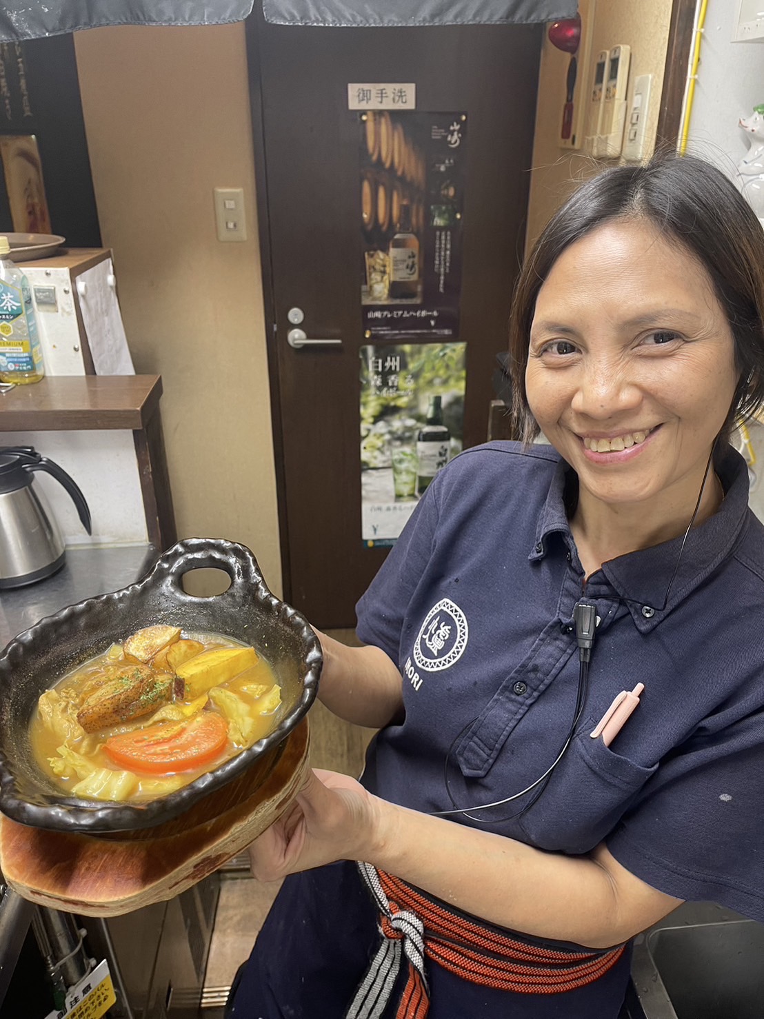 東京、千葉の各店舗にて調理スタッフを募集します。女性スタッフも活躍中♪