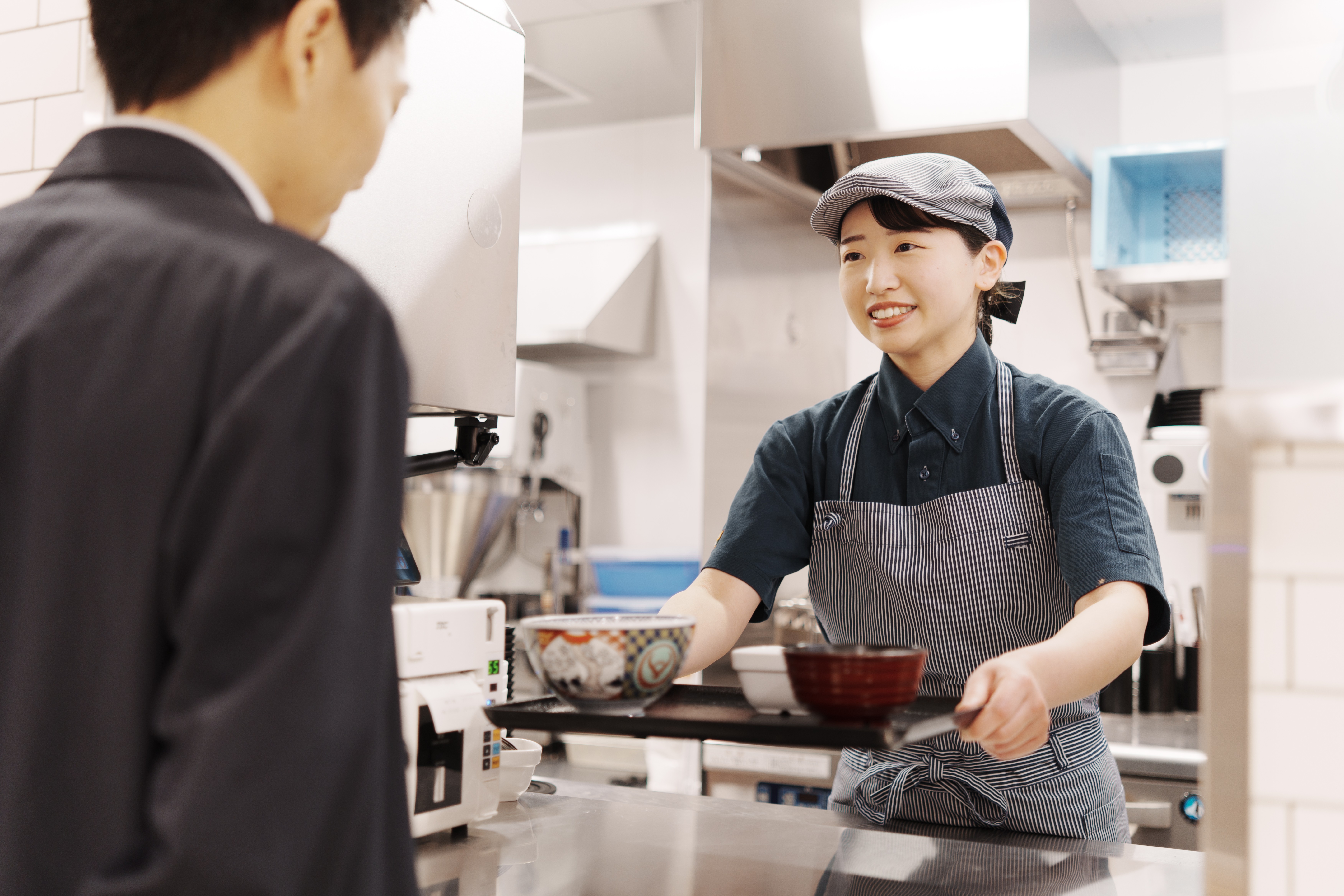 キャリアUPも多数!最短半年で店長へ。本部職の道も開けます。