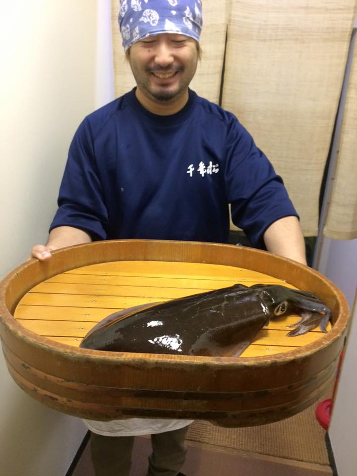 スタッフの約3分の1は県外出身者!移住支援や面接交通費も支給あり。