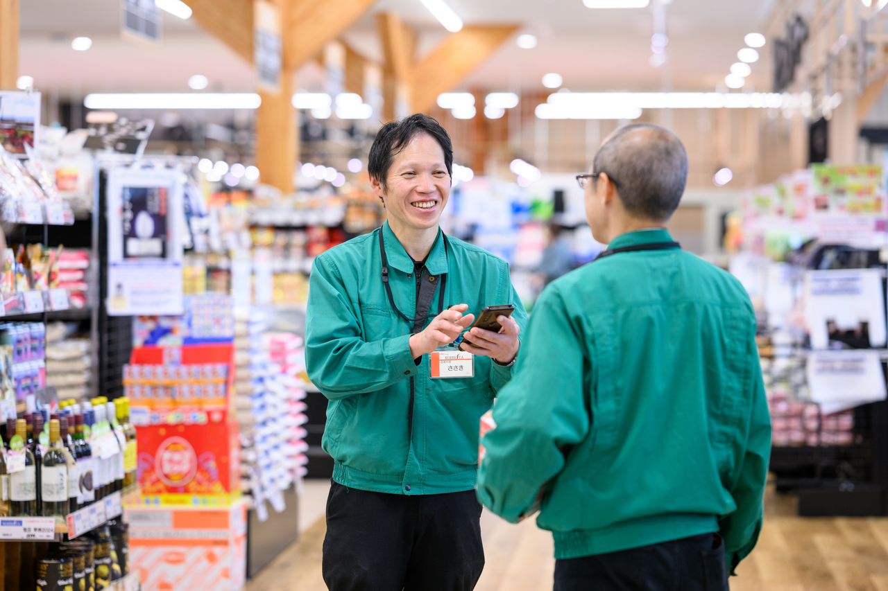 パートさんたちともしっかり連携！チームワークやお客様対応も大切な業務です♪