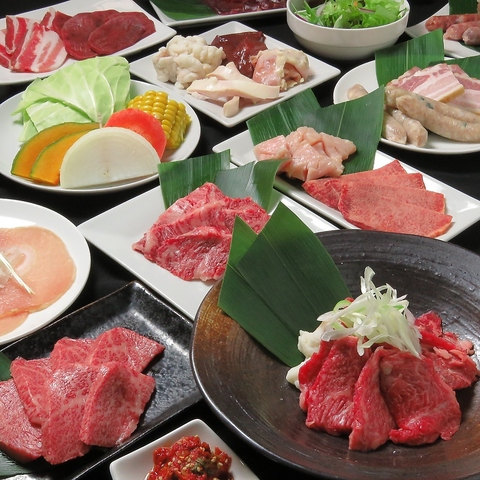 【働く仲間と焼肉会!】定期的に焼肉会を開催!スタッフ同士の絆も深まり、楽しみながら働けます。
