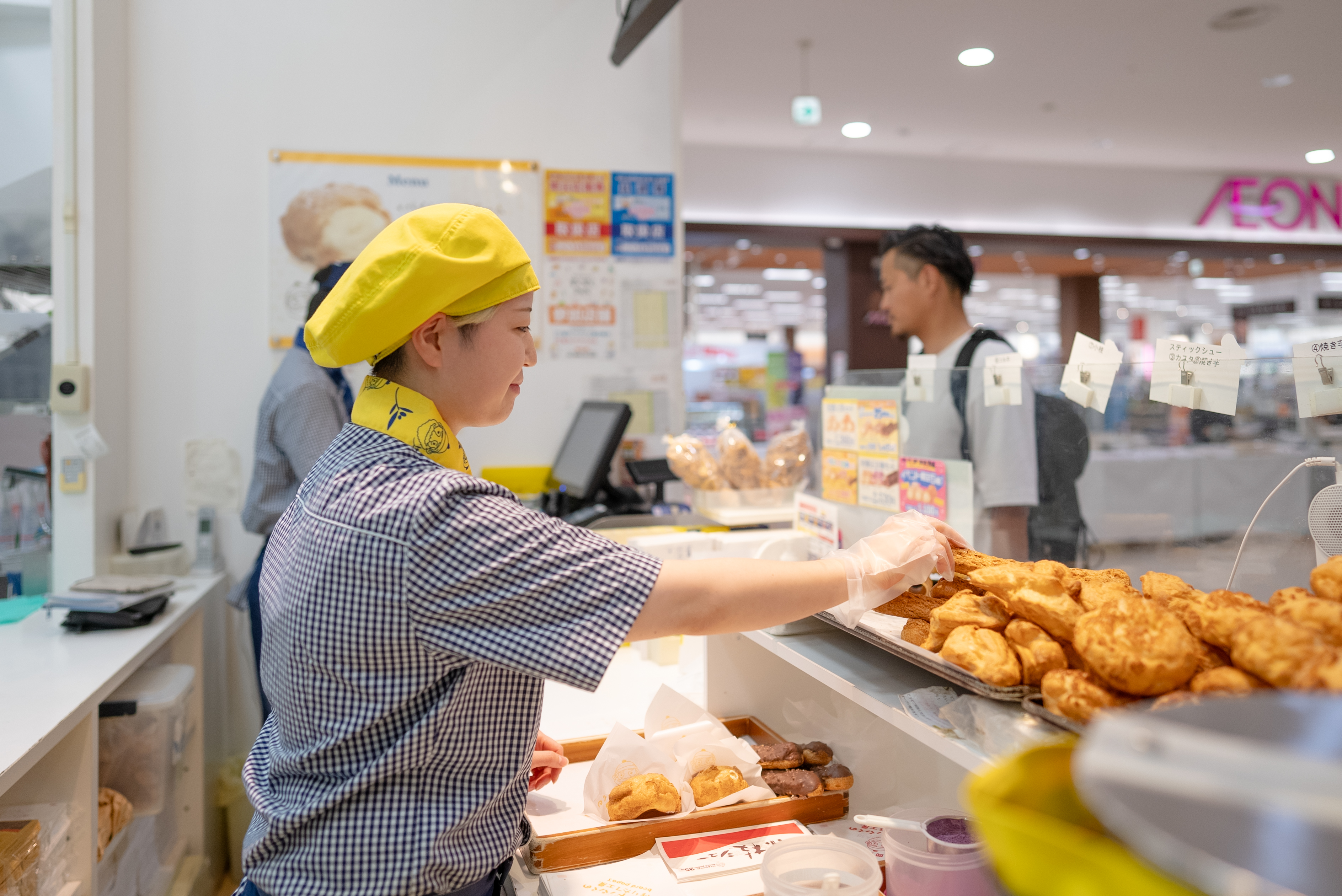 店舗同士の交流も活発！チームワークで楽しく働けます。