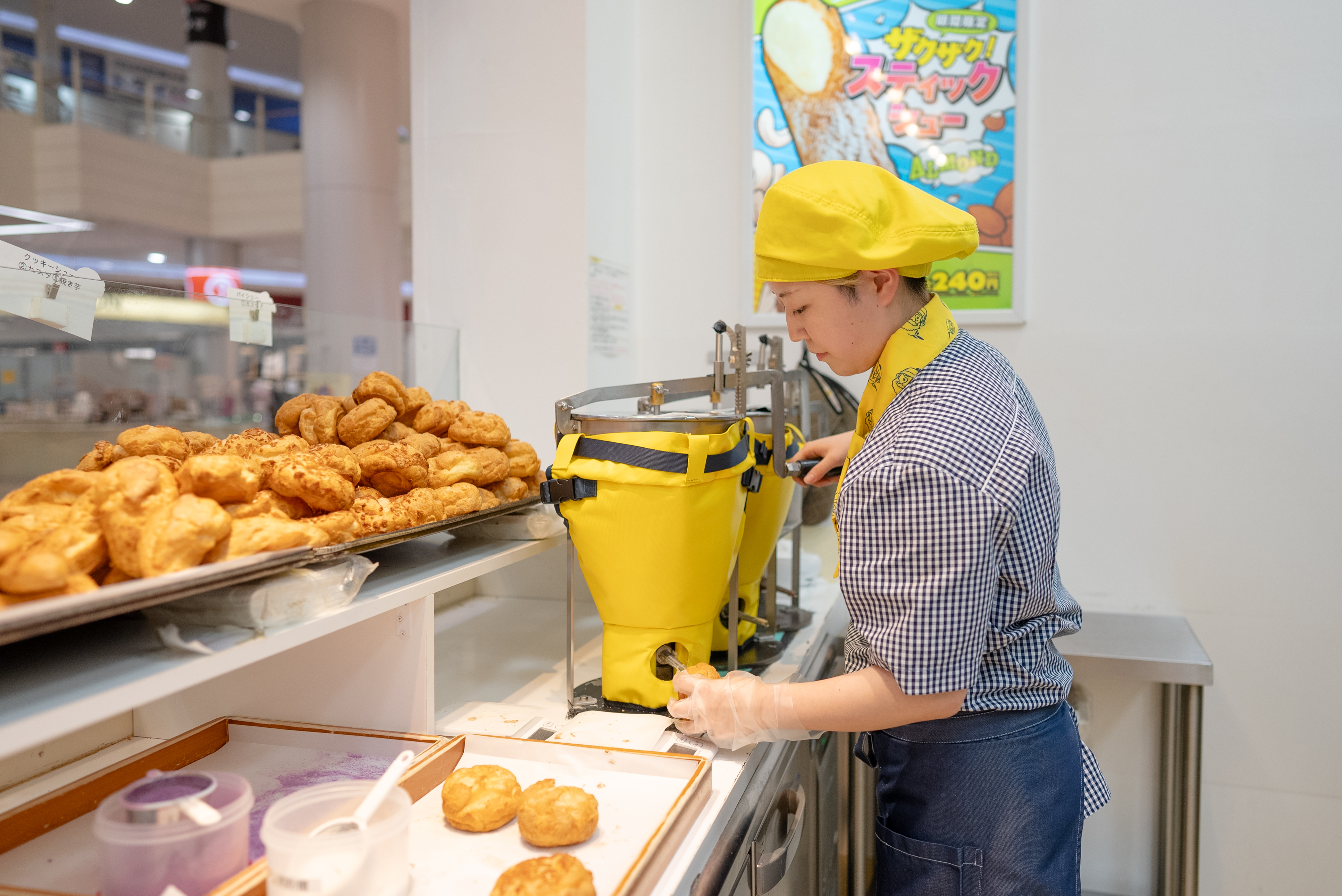 フードコートや駅ナカ立地多数で、幅広いお客様に出会える場。