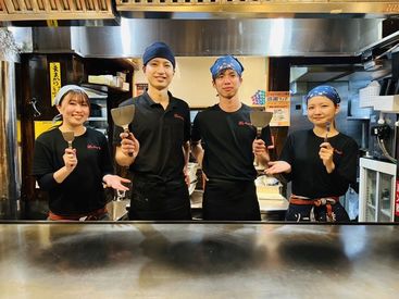 お任せしたいのは、ホール・調理の基本業務に加え、売上管理・スタッフ育成・発注などマネジメント全般◎