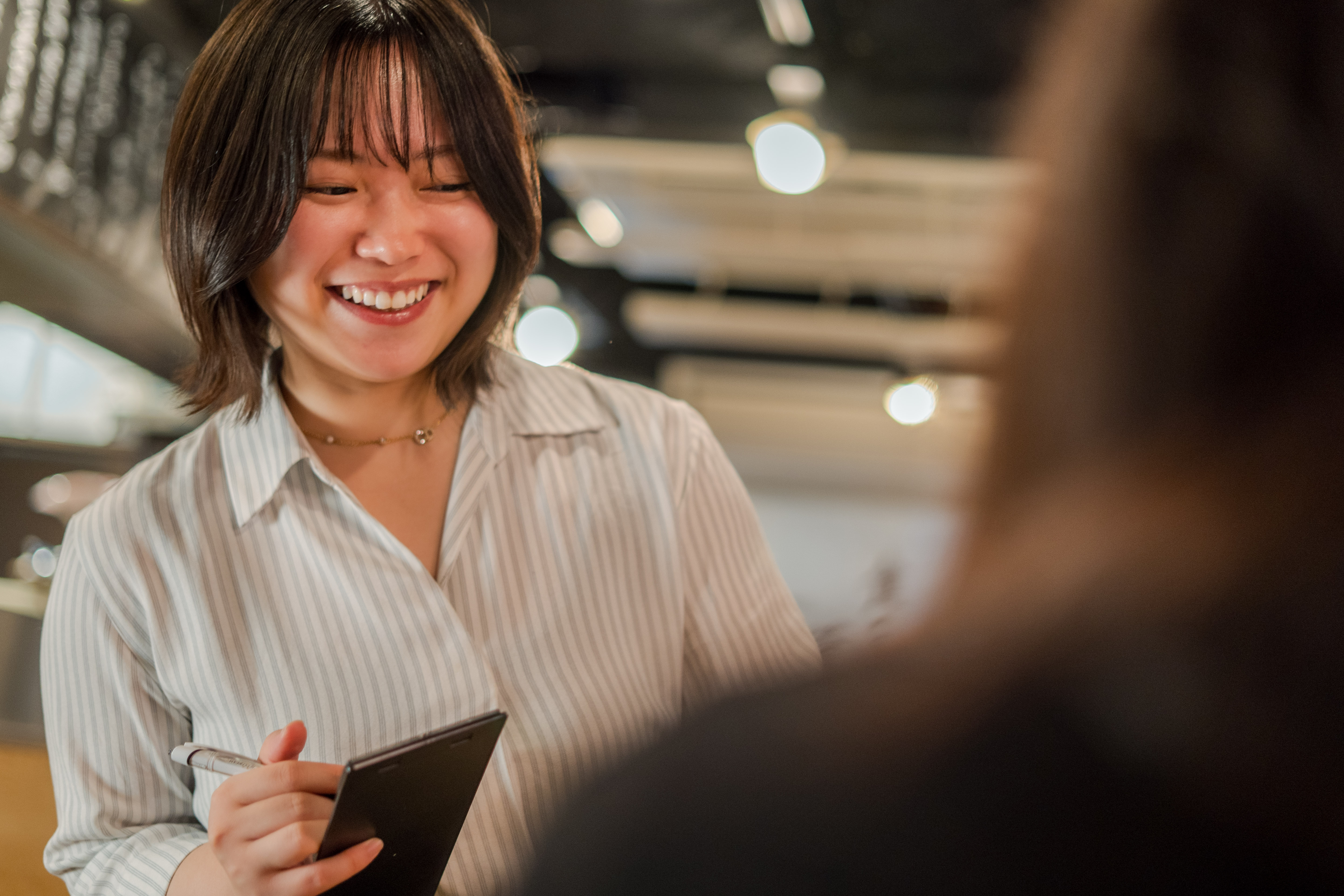 スタッフとのコミュニケーションを大切にしながら業務に取り組んでください