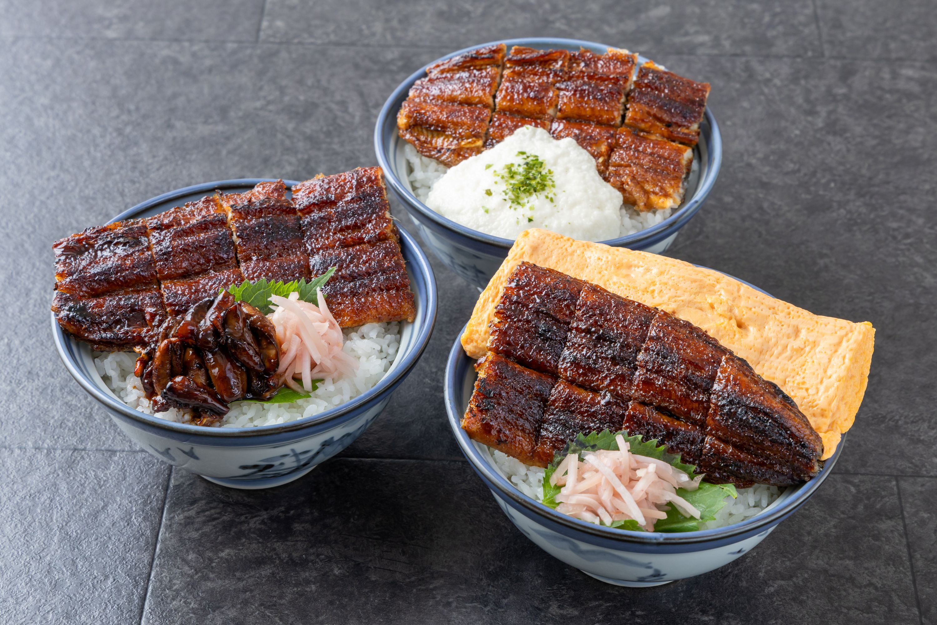 キャリアも待遇もチャンス大◎入社半年で月給が5万円アップしたスタッフも!(写真は既存店)