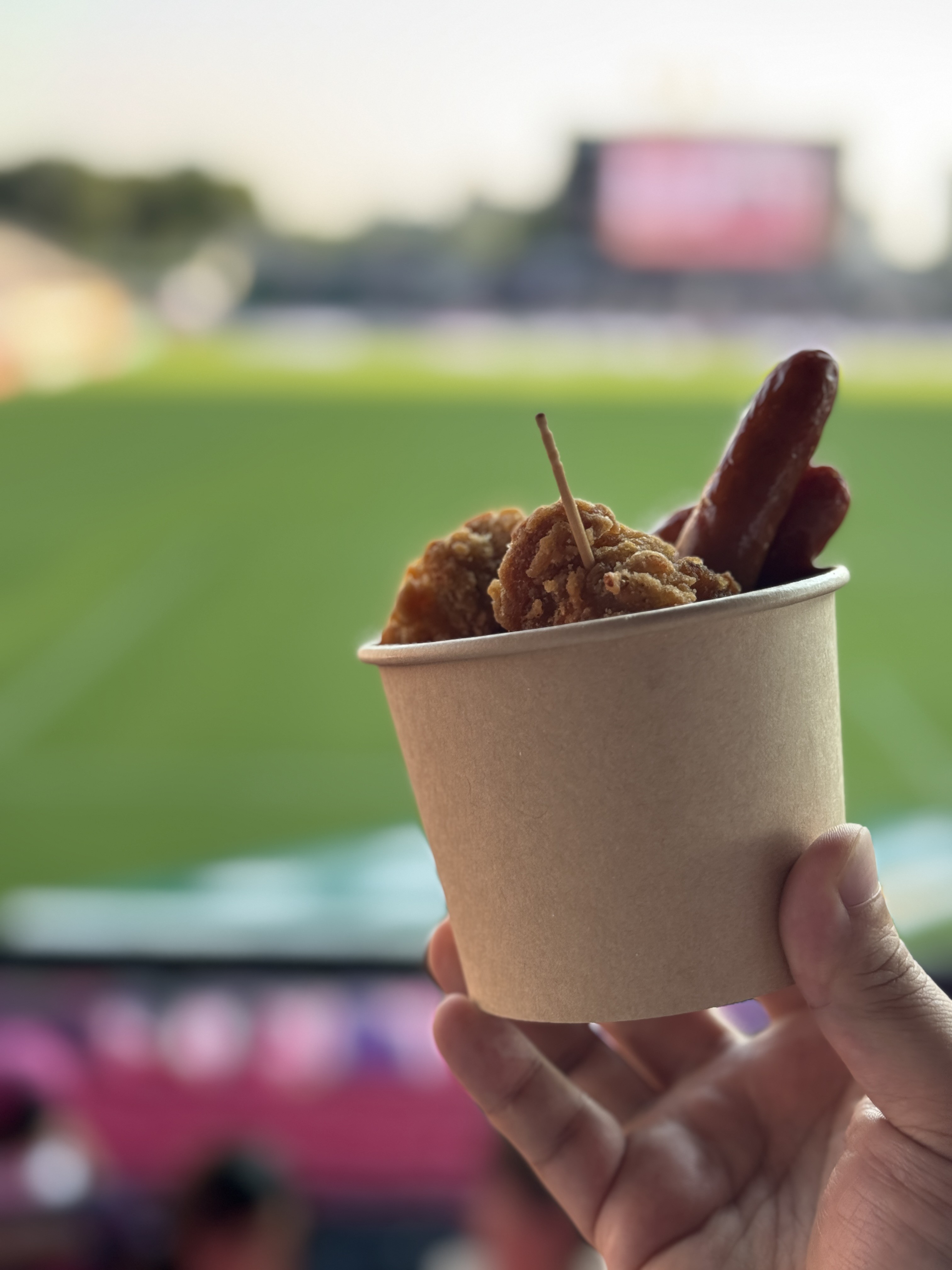試合の熱気と一緒に味わうグルメ。“イベント飯”の魅力がここに!