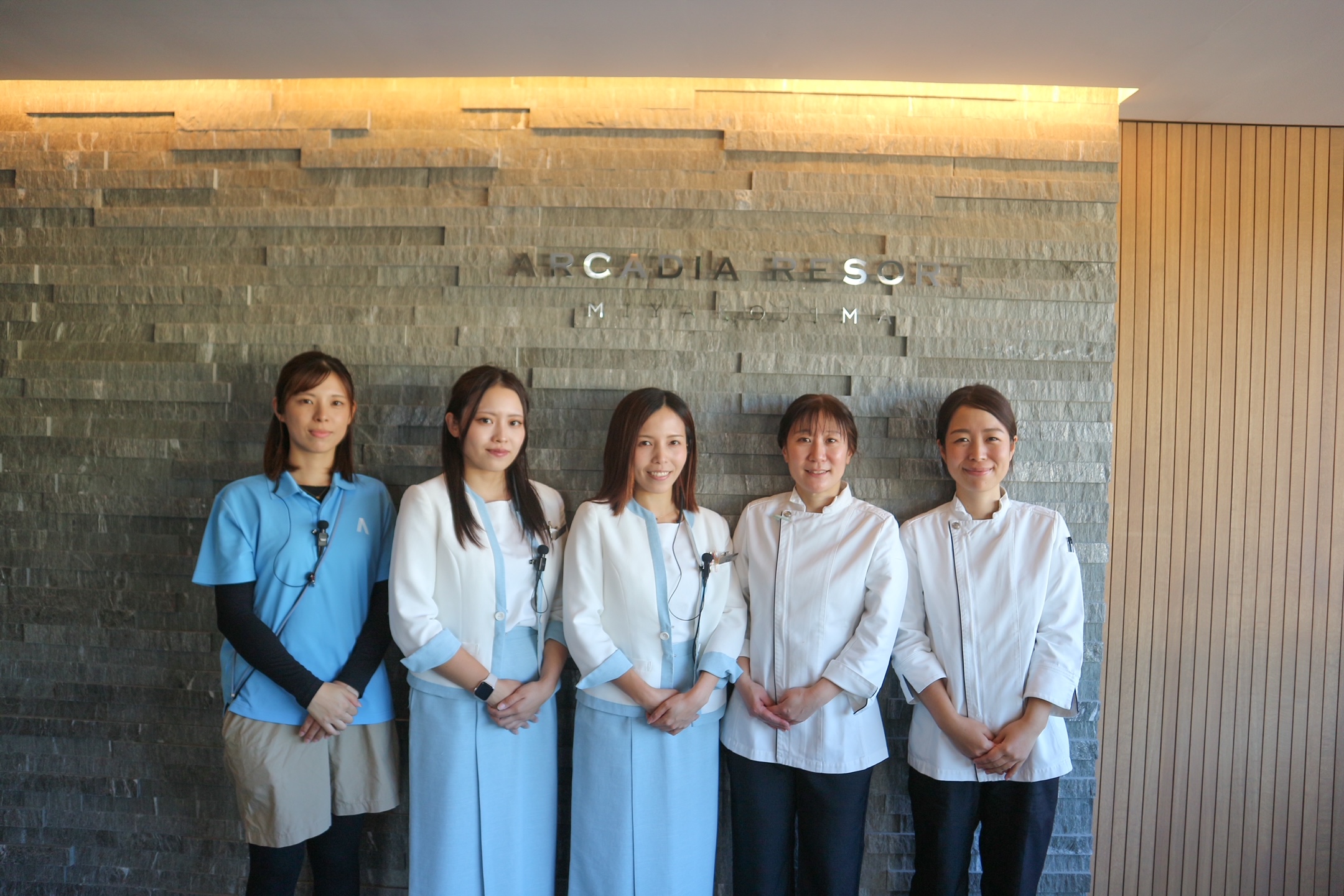 30〜50代の女性スタッフが活躍中。自然と声をかけ合える、あたたかなチームです!