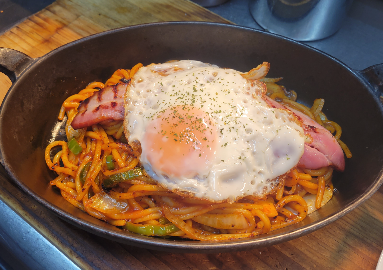 外国からのお客様が多く、自然と語学力やコミュニケーション力も磨ける環境。