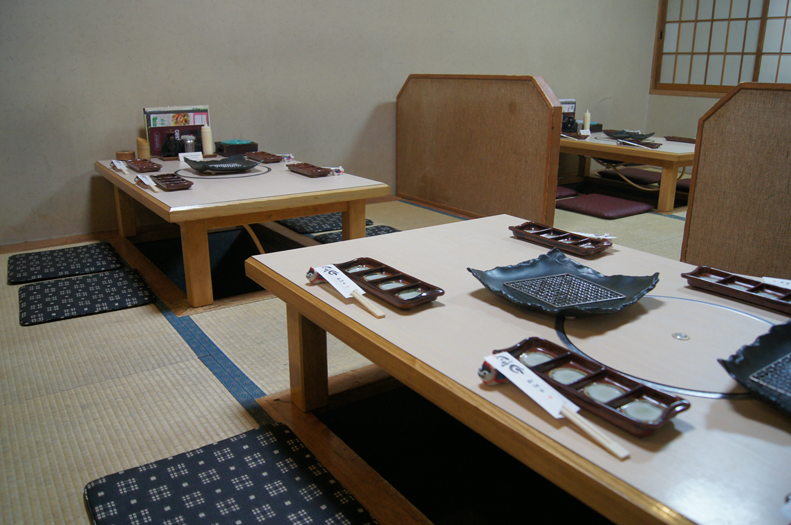 ゆったりくつろげるサービスと空間で、笑顔が絶えないお店です♪