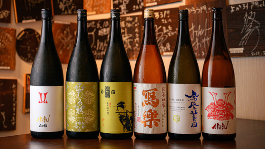 2週間ごとに変わる日本酒ラインナップは全国から厳選しております！