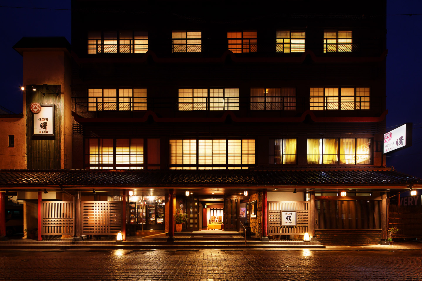 丁寧な研修&先輩がそばでしっかりサポート◎未経験でも安心!