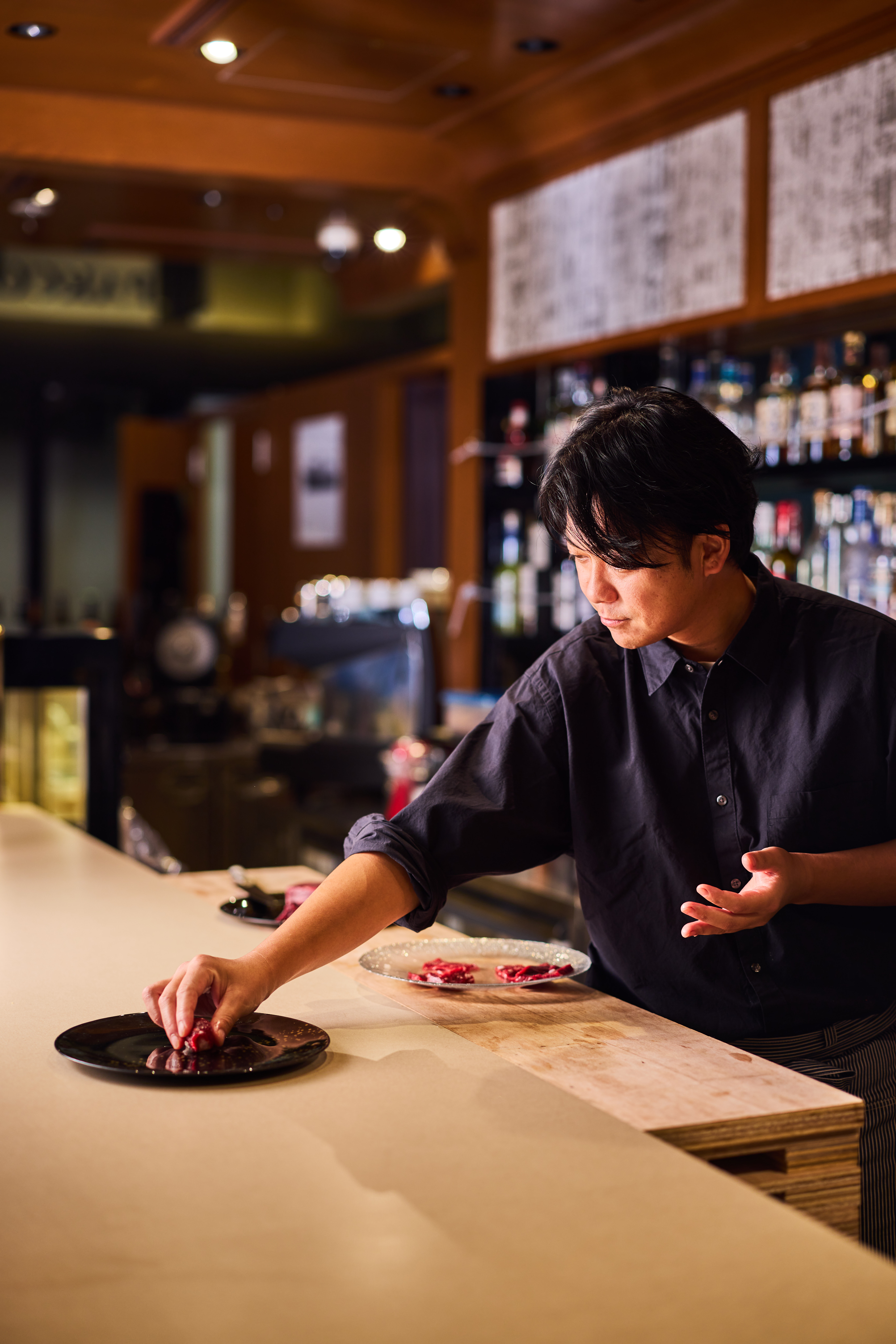 料理長以上の視野で店づくりに関われます。