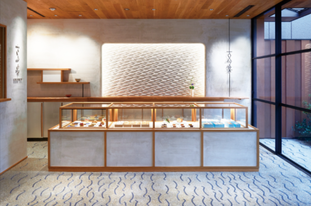 新宿高島屋内でアクセス抜群◎通勤もラクラクです♪