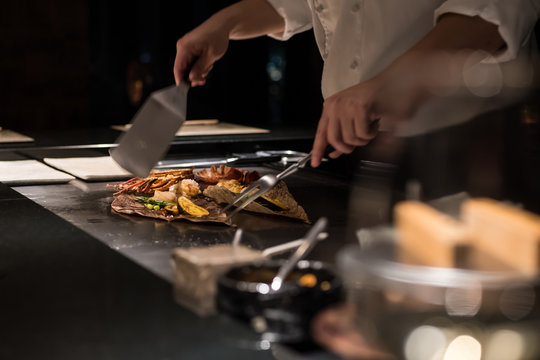 銀座の鉄板焼き&ダイニングバーで上質なワインサービスを提供しませんか?